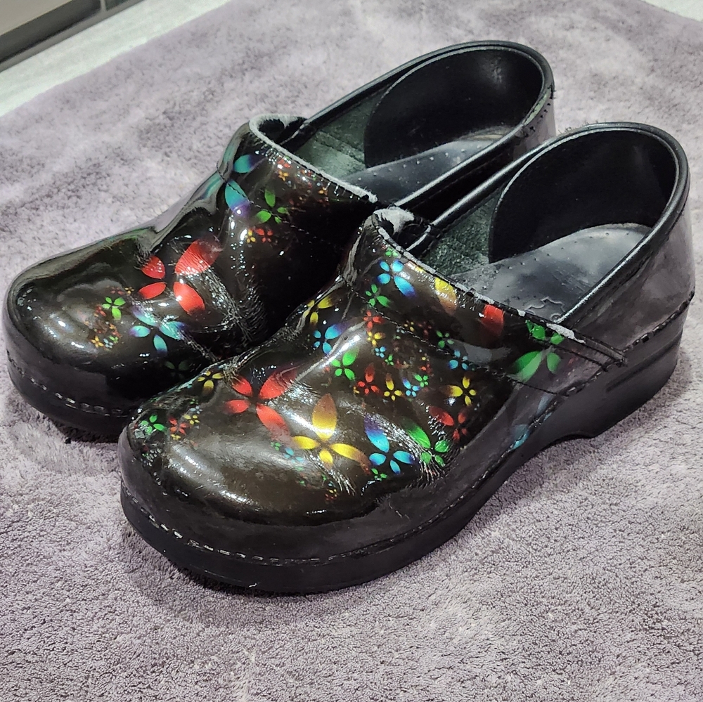 Dansko Professional Clog, Patent leather, black w/ multicolored floral, size 40